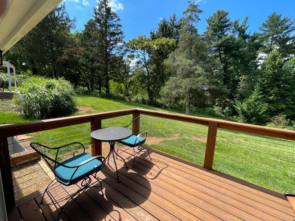 Appartamento Sonsak - Unit 1 Charlottesville Esterno foto